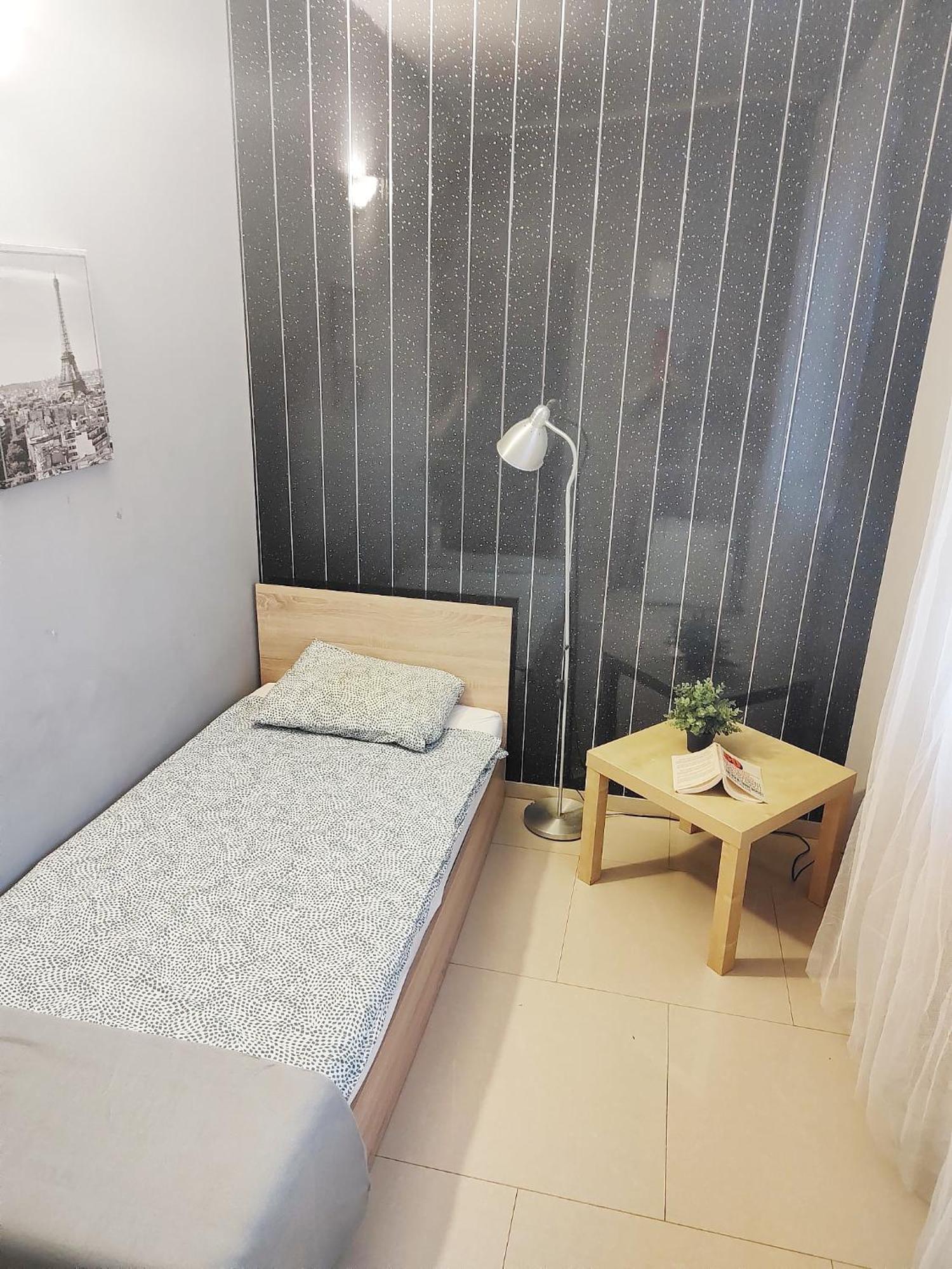 Central Retreat- Apartment Universitate Bukares Bagian luar foto