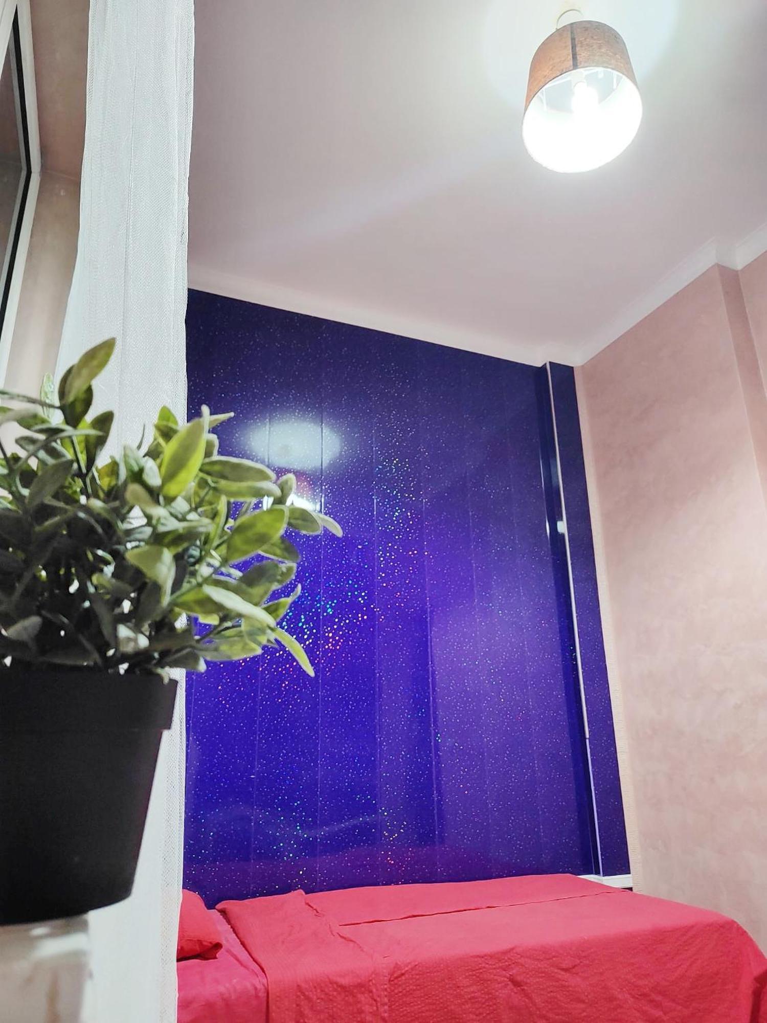 Central Retreat- Apartment Universitate Bukares Bagian luar foto
